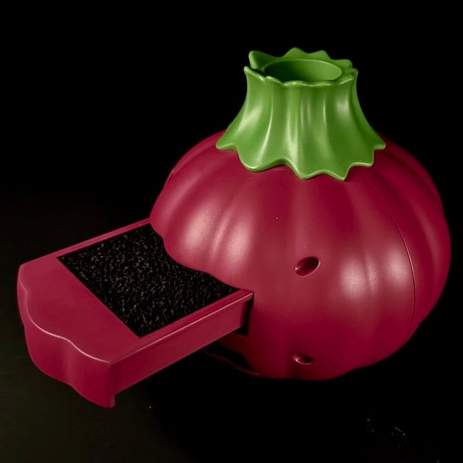 The Happy Onion filters to keep the tears away