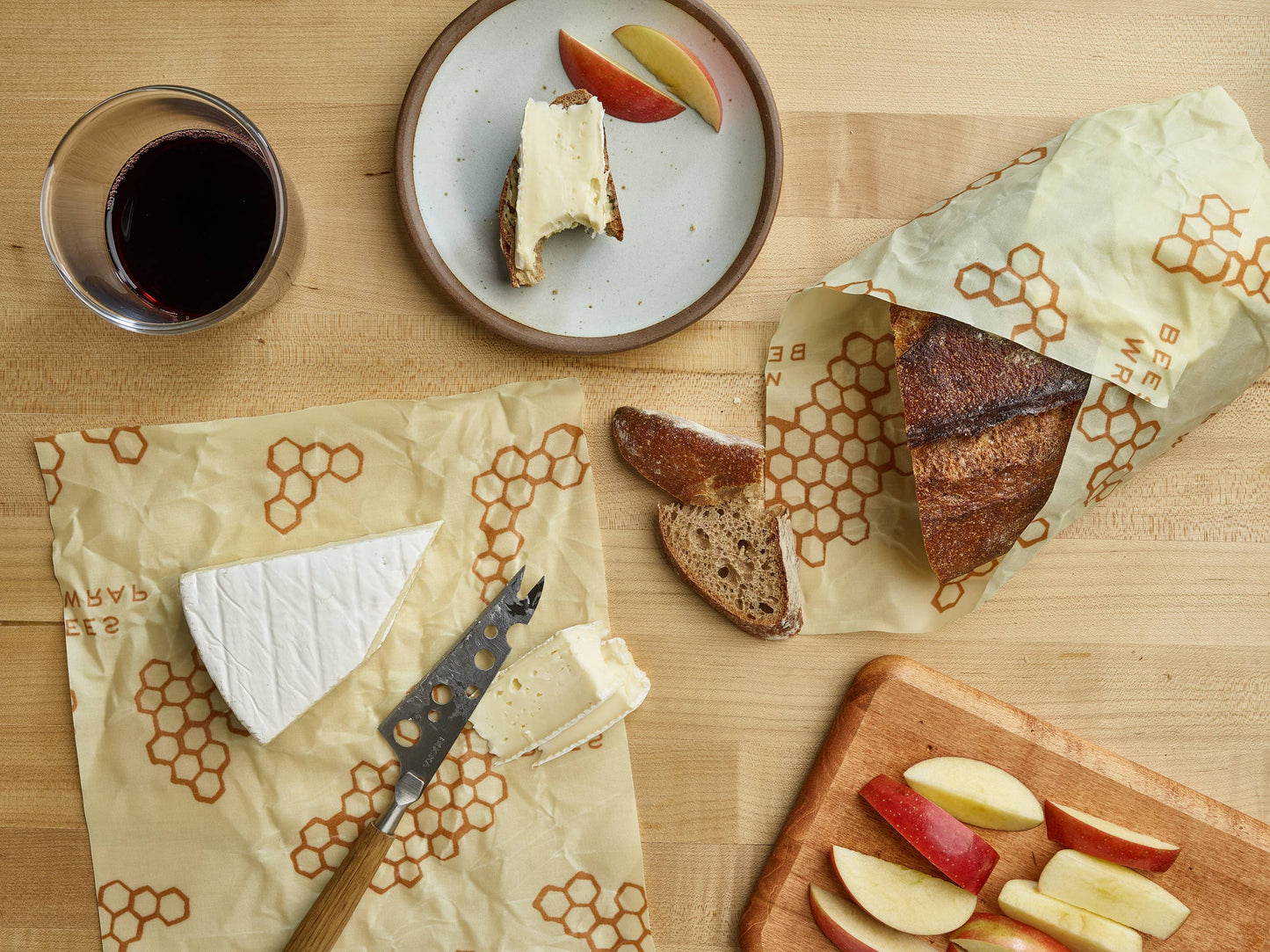 Bee's Wrap® Bread Beeswax Wrap | Reusable Food Storage (XL - 17" x 23")