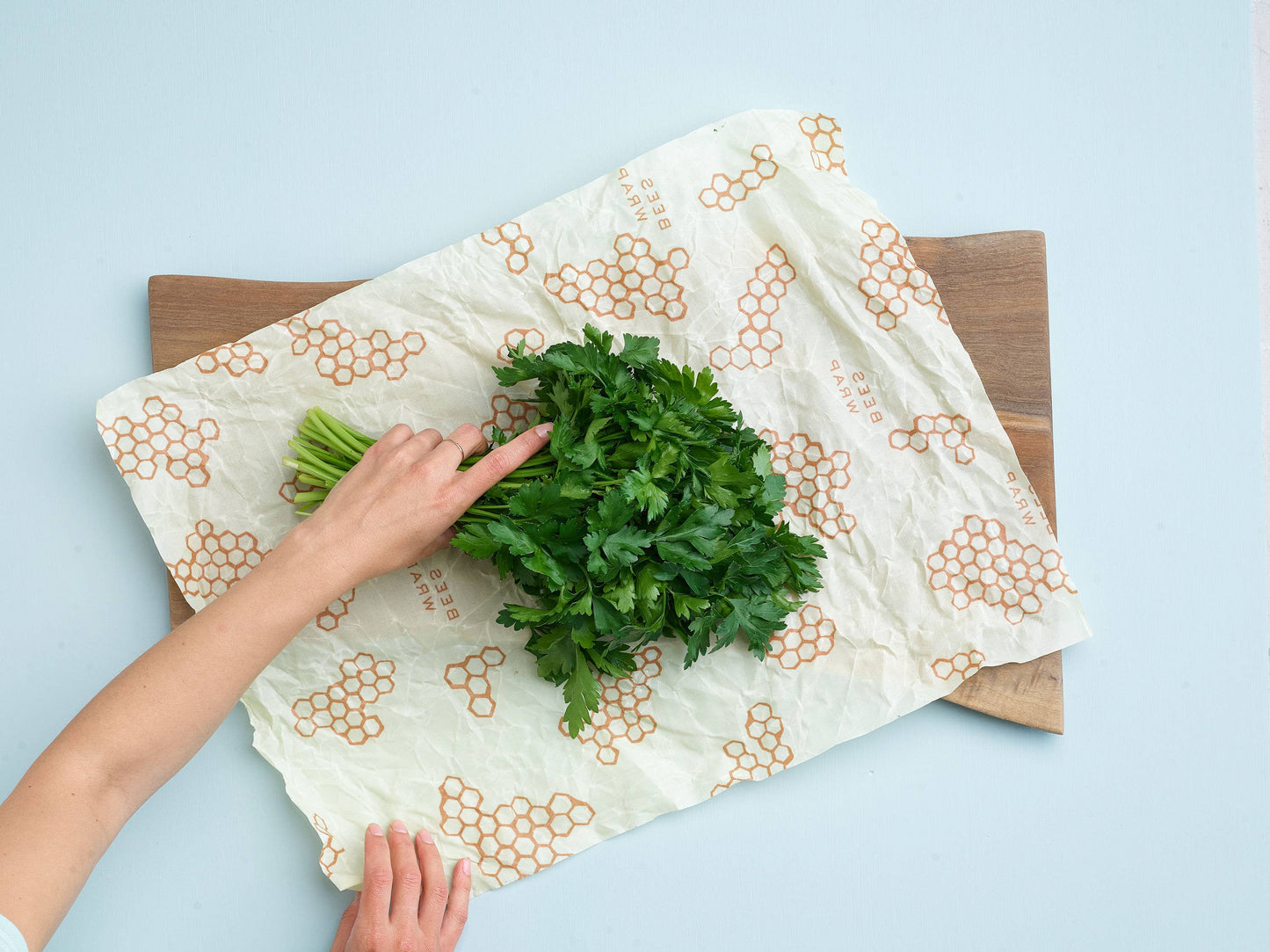 Bee's Wrap® Bread Beeswax Wrap | Reusable Food Storage (XL - 17" x 23")